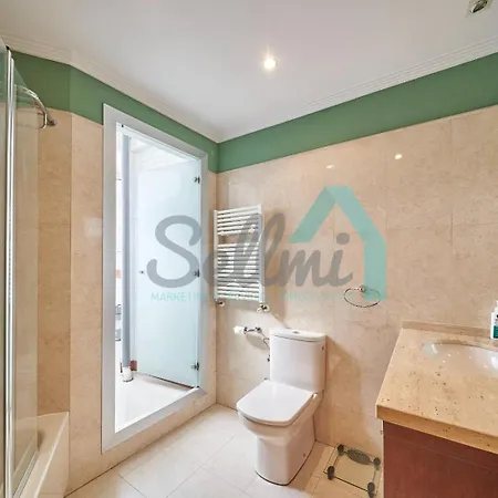 Atico Salesas - Parking Gratuito * Oviedo