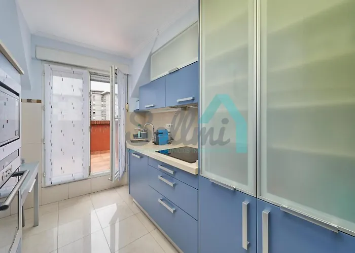 Atico Salesas - Parking Gratuito Апартаменты