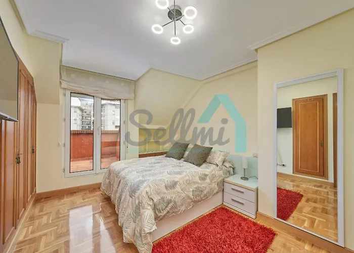 Апартаменты Atico Salesas - Parking Gratuito Овьедо