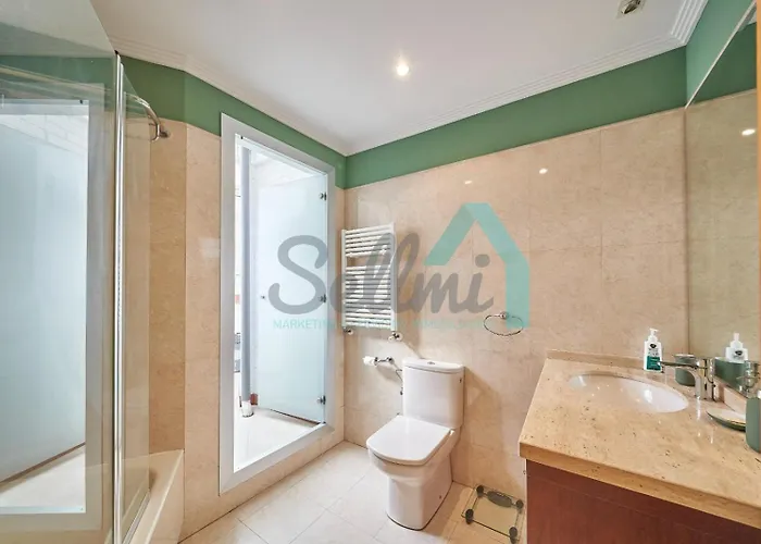 Atico Salesas - Parking Gratuito * Овьедо